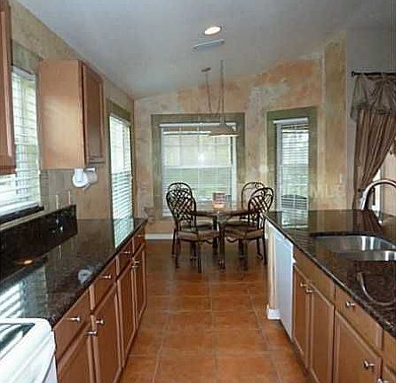 2nd image of 1646 Scarlett Ave