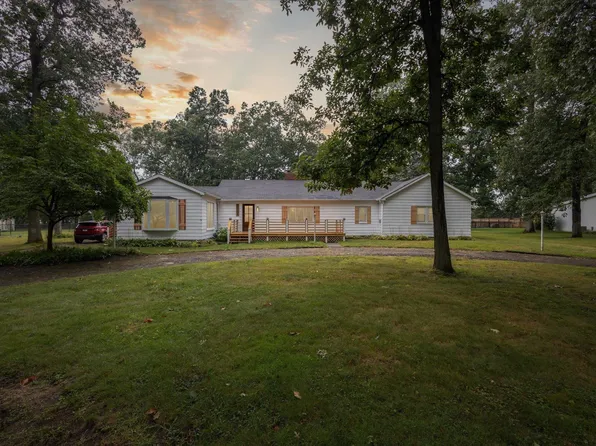56199 Harman Dr, Mishawaka, IN 46545