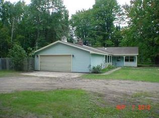 9843 Sullivan Dr, Saint Helen, MI 48656