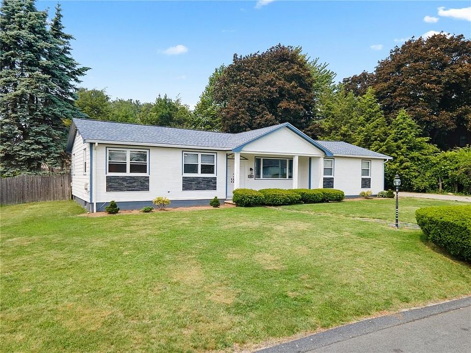 42 Pinewood Dr, North Providence, RI 02904 Zillow