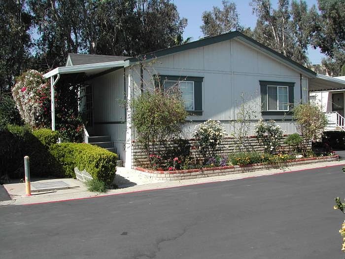 1st image of 5815 E La Palma Ave Space 46