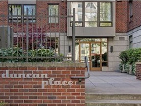 2nd image of 4547 8th Ave NE APT 207