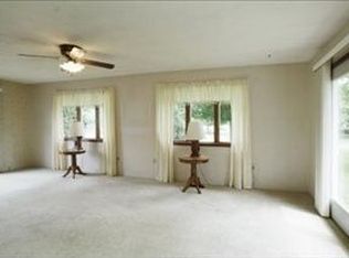 16507 Fawn River Rd, White Pigeon, MI 49099