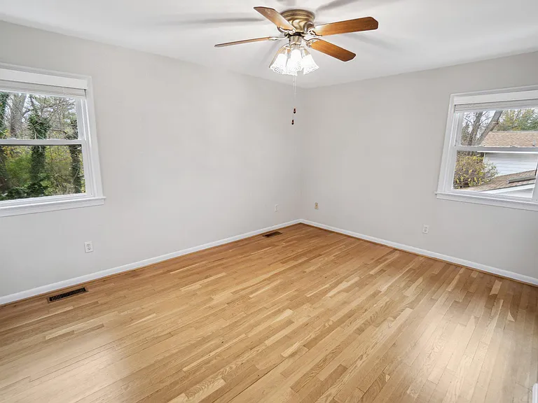 1710 Palm Springs Dr — Photo 11