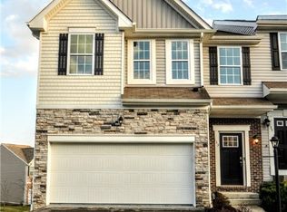 133 Lockheed Dr, Coraopolis, PA 15108