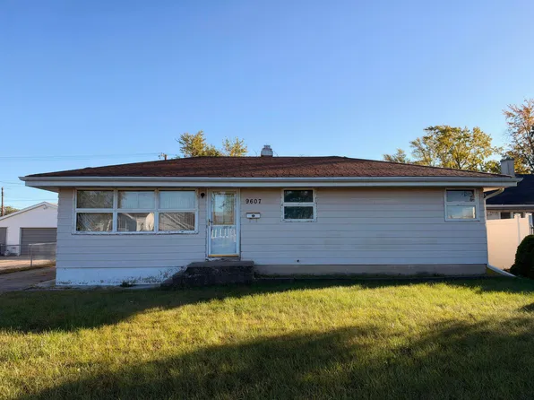 9607 O'Day Dr, Highland, IN 46322