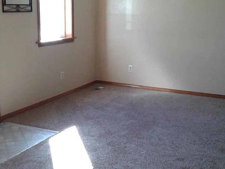 3217 N Smith St — Photo 3