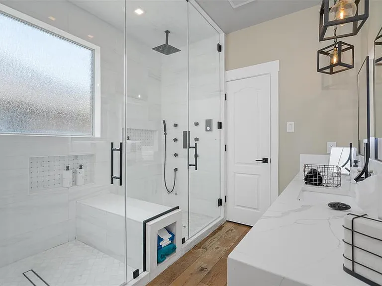 542 Centerbrook Pl — Photo 18