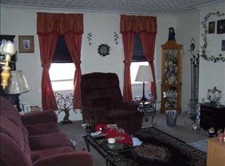 3 Congress St, Cohoes, NY 12047
