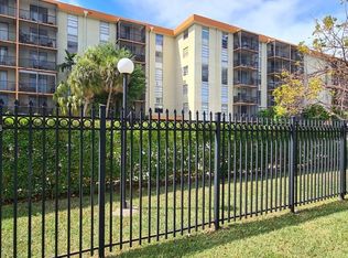 16851 NE 23rd Ave #A216, North Miami Beach, FL 33160