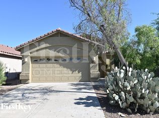 7718 W Sombrero View Ln, Tucson, AZ 85743