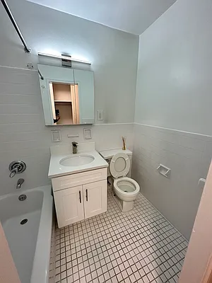 Rented by UES Management | media 5