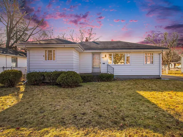 1244 Sorin St, South Bend, IN 46617