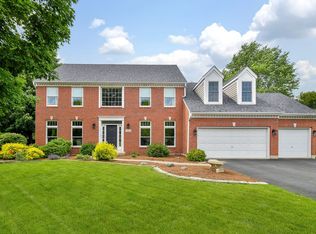 720 Brigham Ct, Geneva, IL 60134