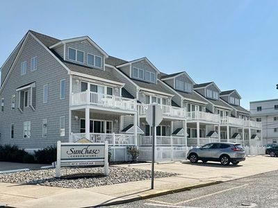 401 E Denver Ave APT 204, Wildwood Crest, NJ, 08260