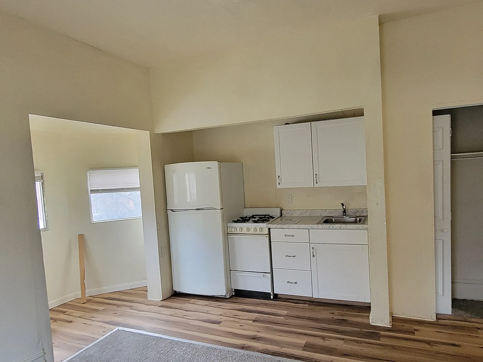 149 South 800 East - 4 — Photo 4