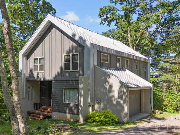 23 Hillcrest Rd, Black Mountain, NC 28711