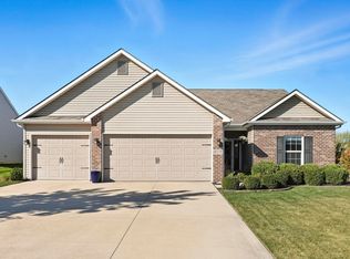 8235 Astoria Hl, Fort Wayne, IN 46835