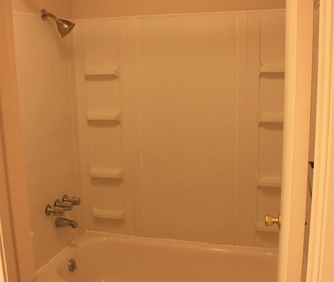 7725 Timber Hill Dr — Photo 4