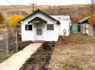 887 1st Avenue S, Okanogan, WA 98840