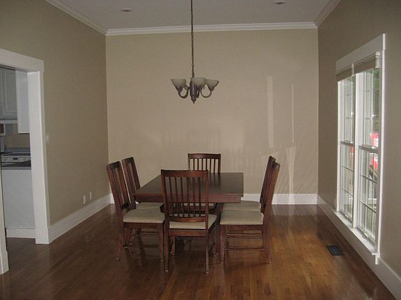 Nice bright dining room