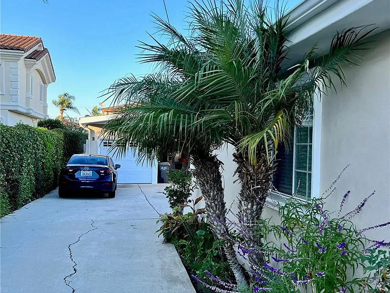 2213 Bataan Rd #B — Photo 4