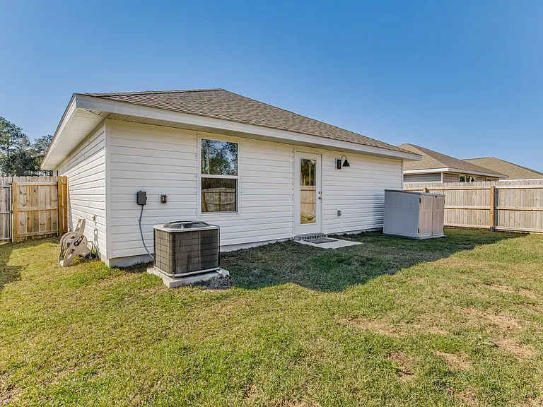 2528 Sutton Place Dr — Photo 43