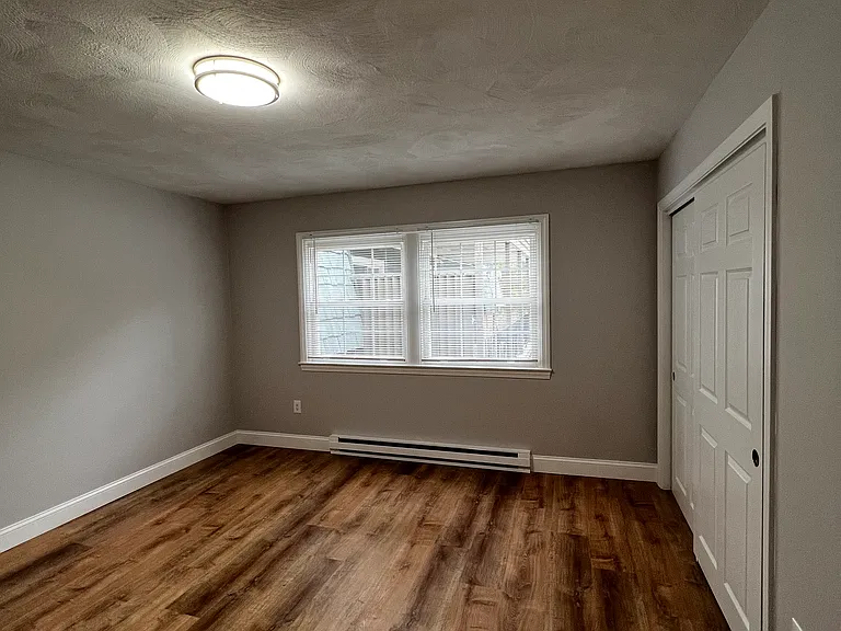80 Locust Avenue — Photo 29