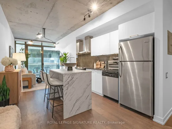 650 King St W #804, Toronto, ON M5V 0H6