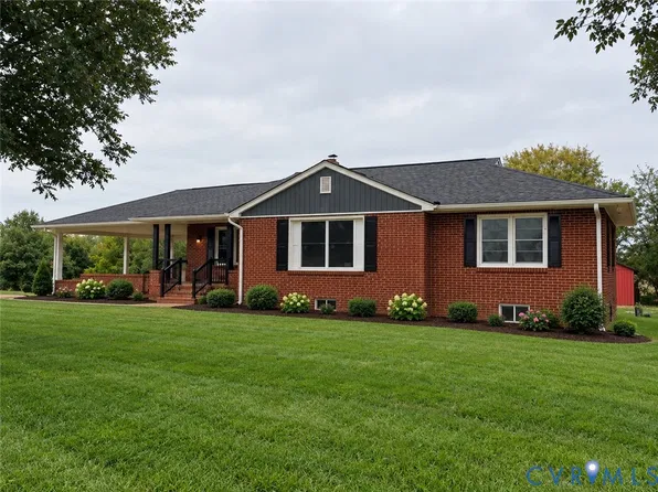 12521 McGee Ln, Amelia Court House, VA 23002