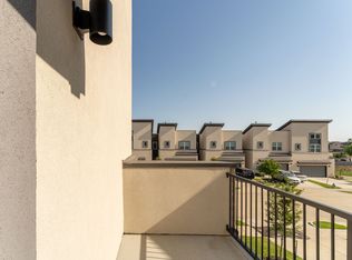 4351 Hebron St, Irving, TX 75061