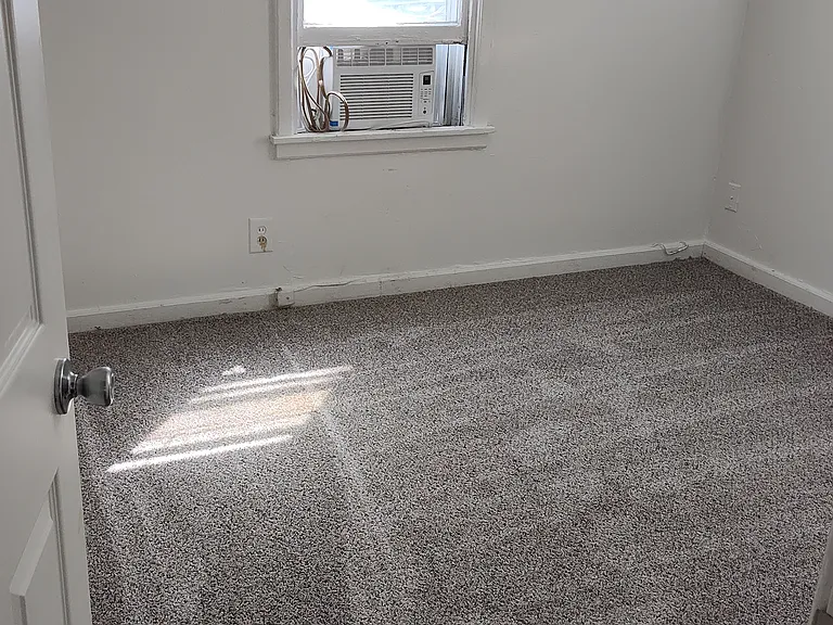 814 N Sheridan Ave — Photo 4