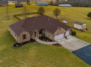 1732 Willow Wood Dr, Nixa, MO 65714