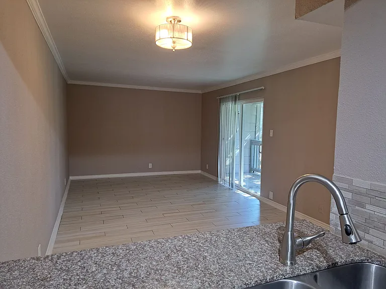Island Bay Resort Apartments — Photo 39