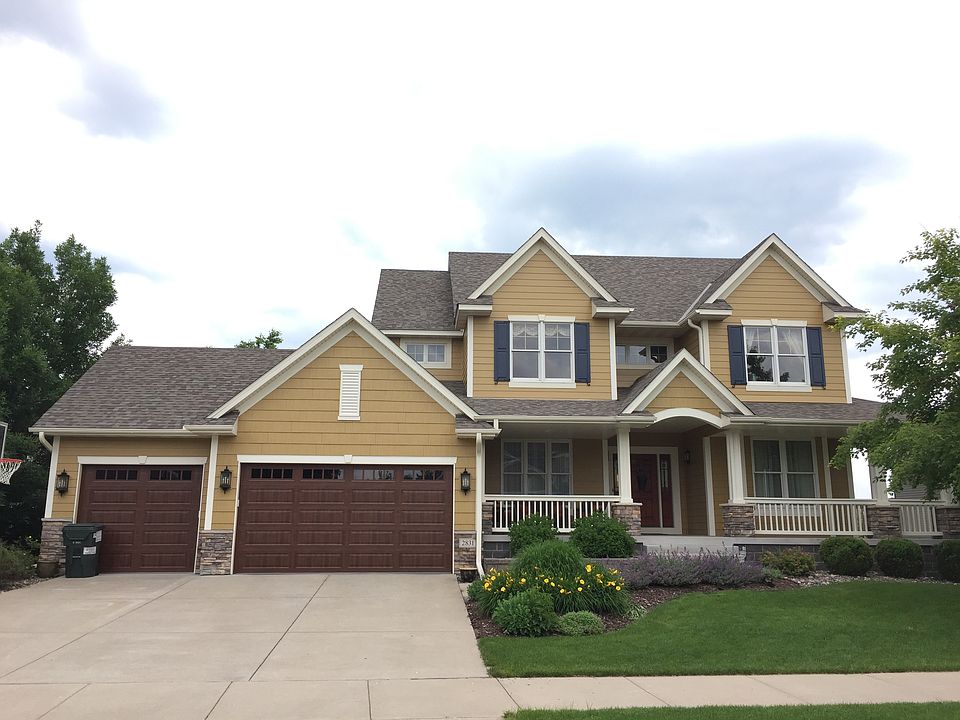 1st image of 2831 Aspen Lake Dr NE