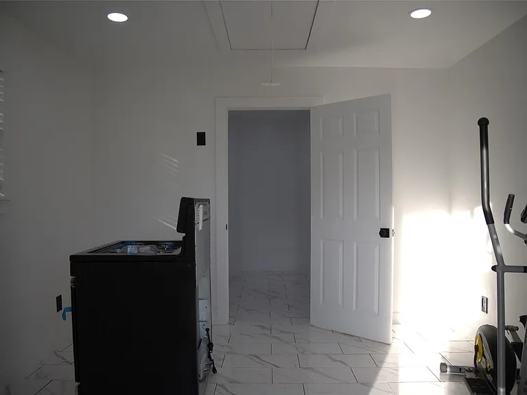 10203 Huntington Way Dr — Photo 15