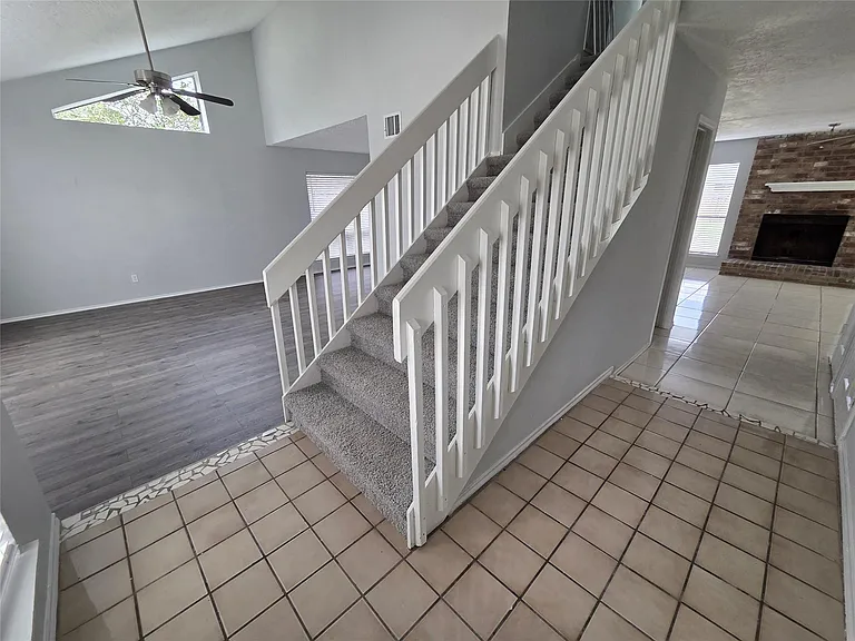 1454 Plumwood Dr — Photo 4
