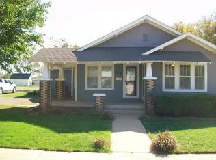 622 10th St, Snyder, OK 73566
