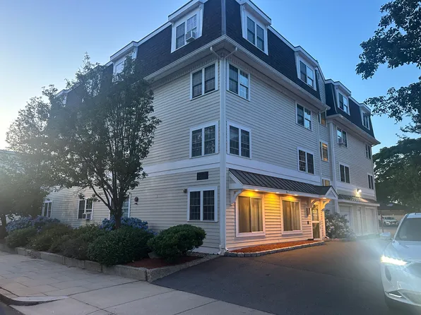 31 Elliott St, Beverly, MA