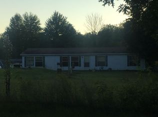 07010 37th St, Gobles, MI 49055