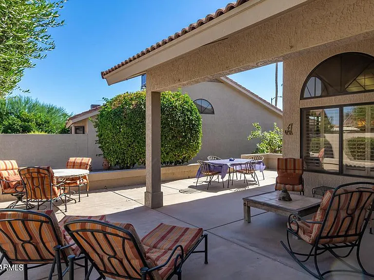 13334 W La Terraza Dr — Photo 5