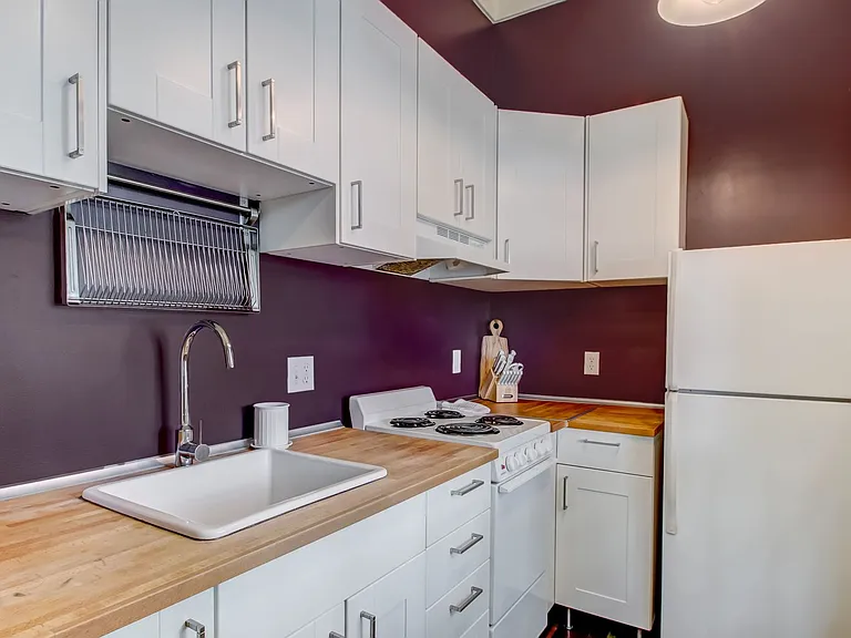 109 Pearl St #109 — Photo 6