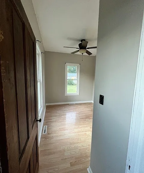 303 E Center St — Photo 17