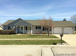 304 Five Forks Dr, Springfield, IL 62711