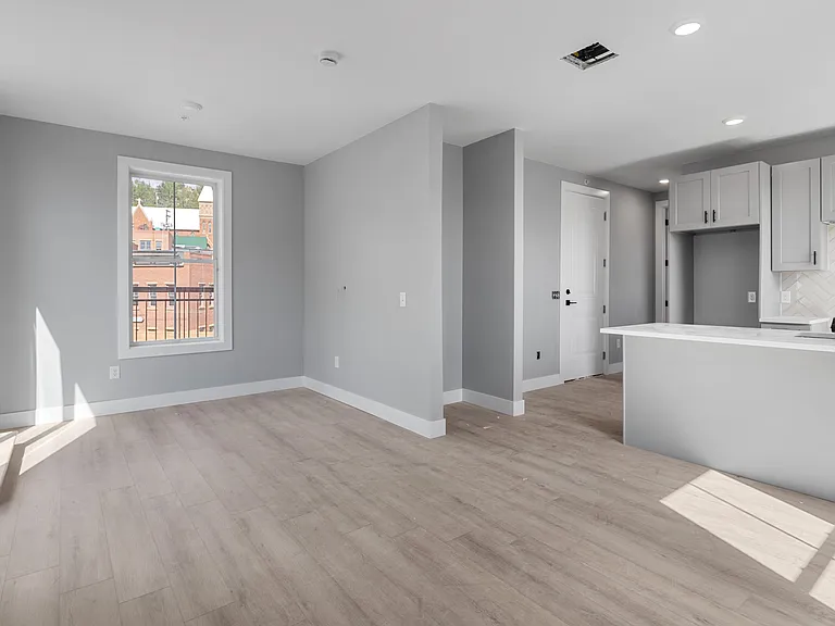 101 Gregory St #11 — Photo 13
