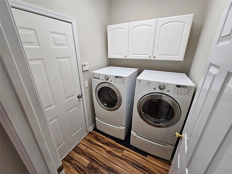 1550 Argonne Ln — Photo 29