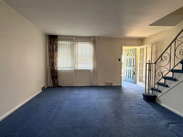 3303 Hartel Ave — Photo 16