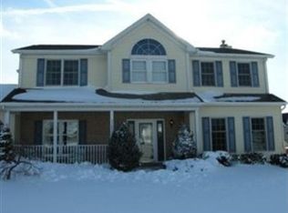 3186 Winsted Dr, Brunswick, OH 44212