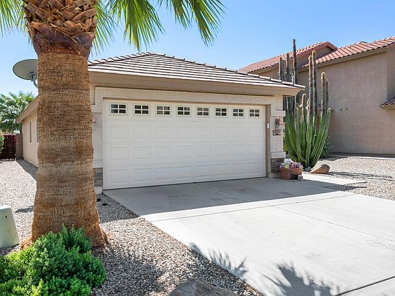 2nd image of 1033 E Poncho Ln
