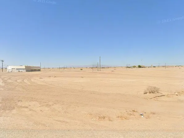 2075 Center St, Thermal, CA 92274